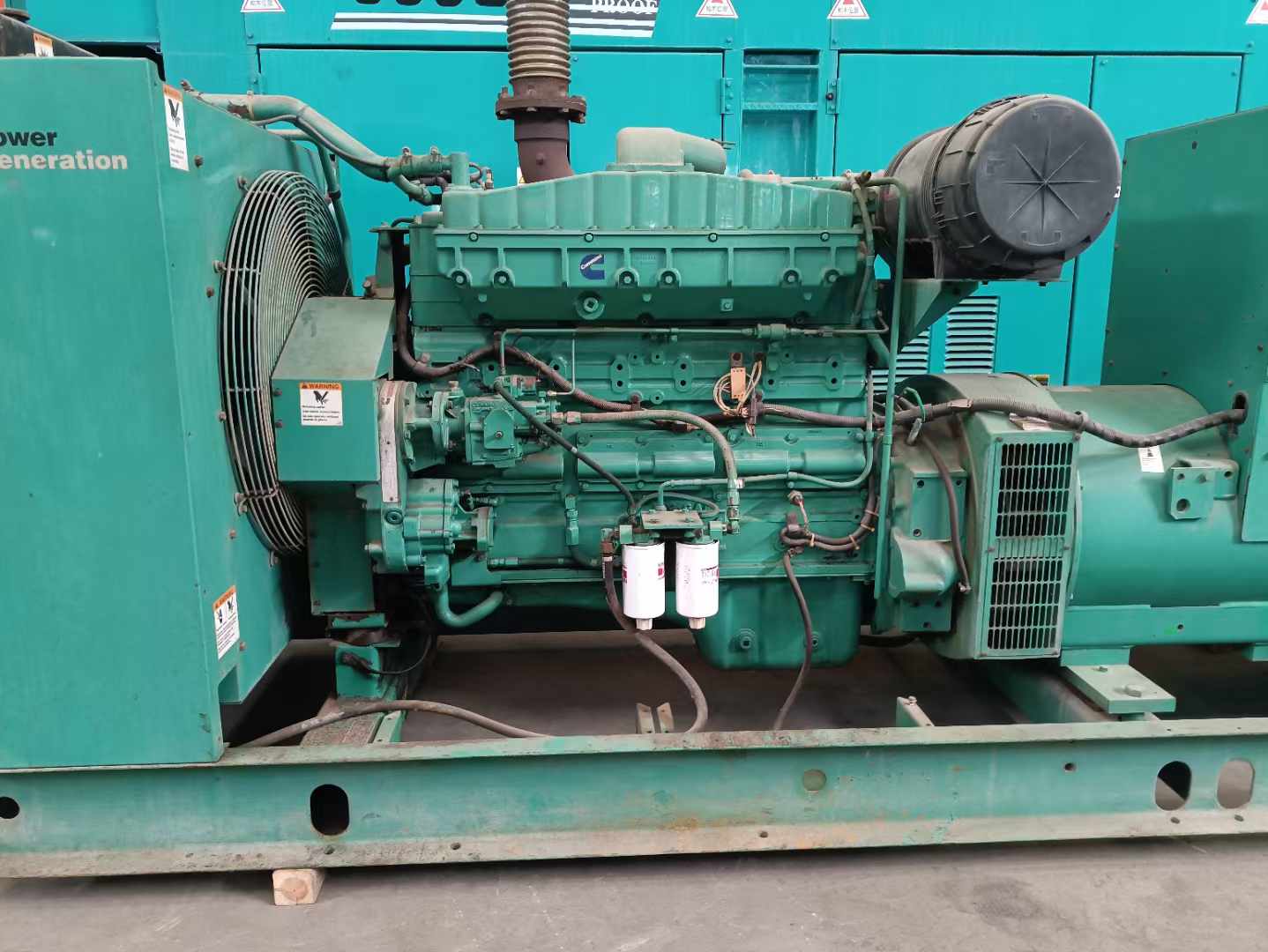 博乐过载会对 600kW 柴油发电机组造成哪些损害？